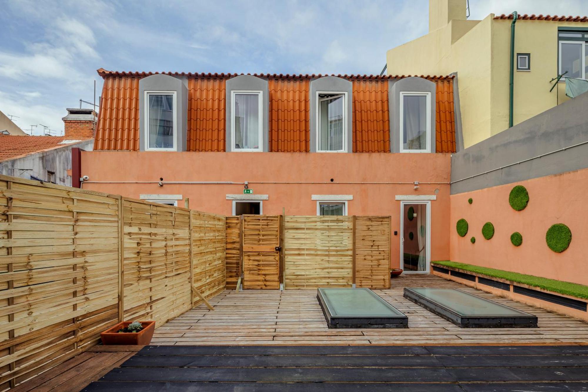 Labor Alliance Residence By Lovelystay Lizbona Zewnętrze zdjęcie